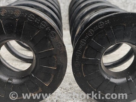 ФОТО ПРУЖИНІ ЗАДНИЕ КОМПЛЕКТ для KIA Soul Киев