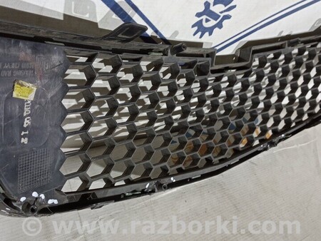 ФОТО Решетка бампера переднего центральная Центральна решітка переднього для Chevrolet Spark M300 (2009-...) Киев