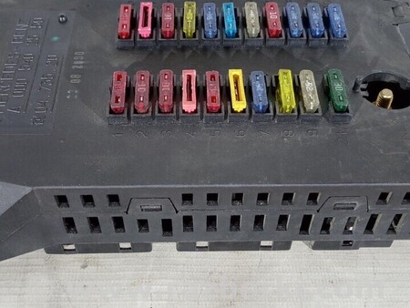 ФОТО Блок предохранителей для Mercedes-Benz Sprinter Киев