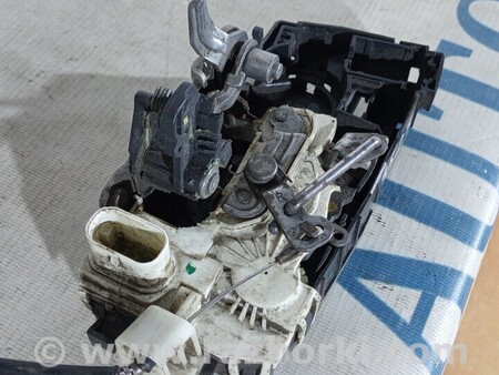 ФОТО Замок двери задней правой Замок дверей задньої для Mercedes-Benz Sprinter Киев