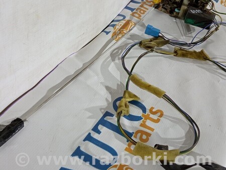 ФОТО Замок двери передней левой Замок передніх для Mercedes-Benz Sprinter Киев