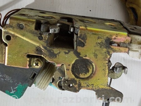 ФОТО Замок двери передней левой Замок передніх для Mercedes-Benz Sprinter Киев