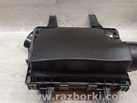 ФОТО Корпус фільтр повітряний двигуна зборi для Mercedes-Benz Sprinter Киев