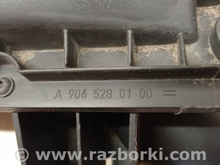 ФОТО Корпус фільтр повітряний двигуна зборi для Mercedes-Benz Sprinter Киев