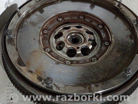 ФОТО Маховик двигуна для Mercedes-Benz Sprinter Киев