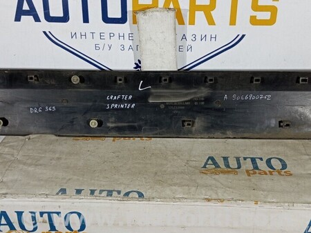 ФОТО Молдинг дверей бічний зсувний лівий для Mercedes-Benz Sprinter Киев