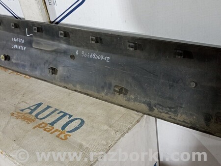 ФОТО Молдинг дверей бічний зсувний лівий для Mercedes-Benz Sprinter Киев