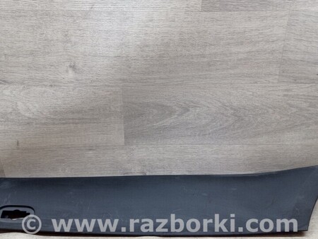 ФОТО Молдинг двери задней боковой правой для Mercedes-Benz Sprinter Киев