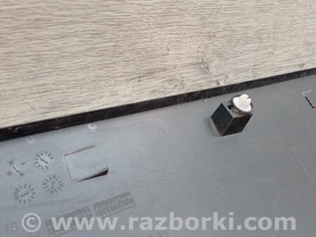 ФОТО Молдинг двери задней боковой правой для Mercedes-Benz Sprinter Киев