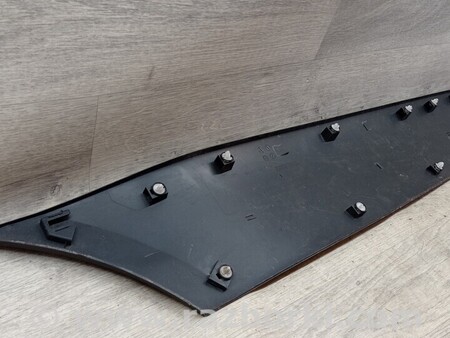 ФОТО Молдинг двери задней боковой правой для Mercedes-Benz Sprinter Киев