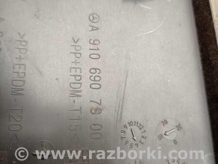 ФОТО Молдинг двери задней боковой правой для Mercedes-Benz Sprinter Киев