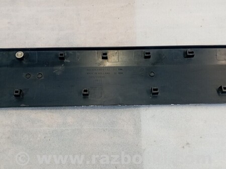 ФОТО Молдинг двери передний для Mercedes-Benz Sprinter Киев