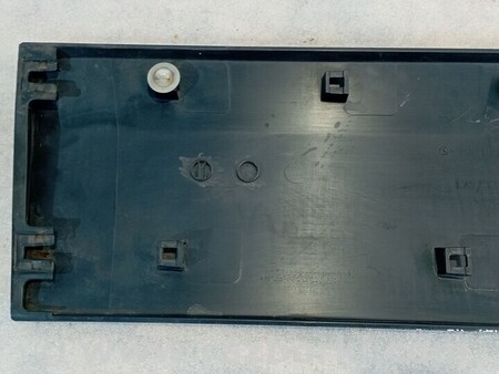 ФОТО Молдинг двери передний для Mercedes-Benz Sprinter Киев