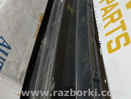 ФОТО Накладка підніжки заднього бампера для Mercedes-Benz Sprinter Киев