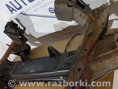 ФОТО Передня балка підрамник для Mercedes-Benz Sprinter Киев