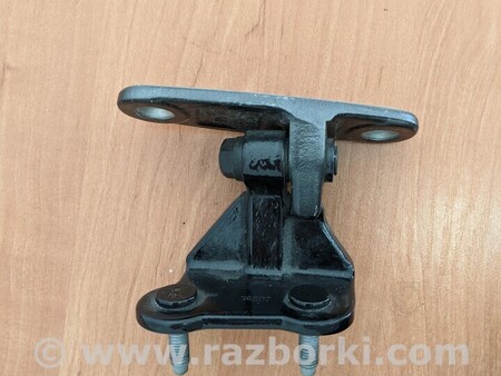 ФОТО Петля двери передней левой для Mercedes-Benz Sprinter Киев