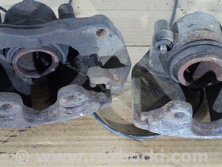 ФОТО Суппорта передні для Mercedes-Benz Sprinter Киев