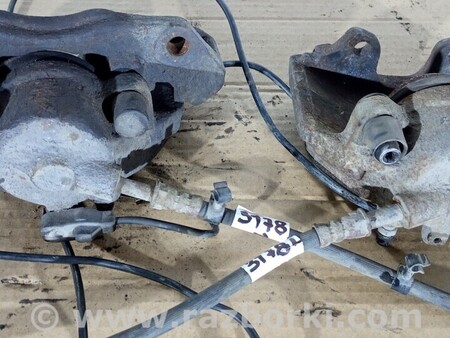 ФОТО Суппорта передні для Mercedes-Benz Sprinter Киев