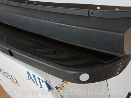 ФОТО Сходинка заднього бампера для Mercedes-Benz Sprinter Киев