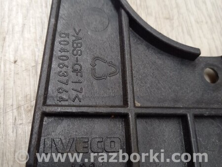 ФОТО Накладка обшивка колонки рульової кермової для Iveco Stralis Киев