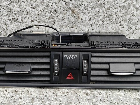 ФОТО Вентиляционная решетка для Skoda Superb Киев