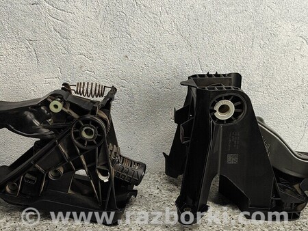 ФОТО Педаль тормоза для Skoda Superb Киев