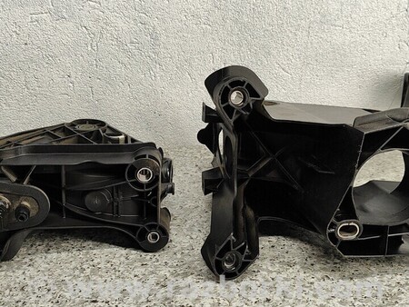 ФОТО Педаль тормоза для Skoda Superb Киев