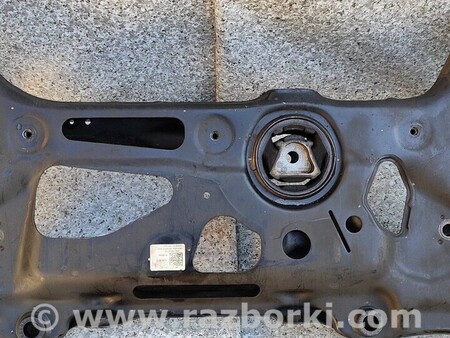 ФОТО Подрамник передний для Skoda Superb Киев