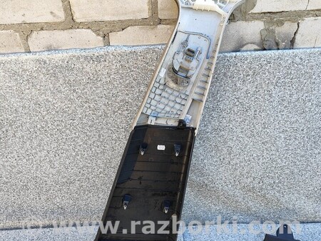 ФОТО Стойка кузова центральная левая для Skoda Superb Киев