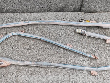 ФОТО Шторка безопасности Левая правая для Skoda Superb Киев