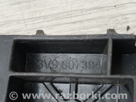 ФОТО Kронштейн кріплення направляюча заднього бампера правий Універсал для Skoda Superb Киев