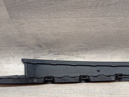 ФОТО Молдинг двери задний правих для Volkswagen T-Roc (17-...) Киев