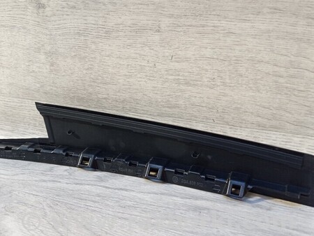 ФОТО Молдинг двери задний правих для Volkswagen T-Roc (17-...) Киев