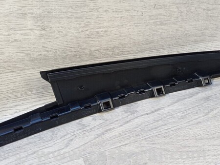 ФОТО Молдинг двери задний правих для Volkswagen T-Roc (17-...) Киев