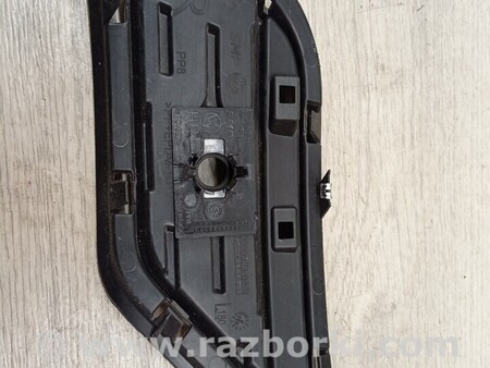 ФОТО Накладка заглушка решітка заднього бампера права для Volkswagen T-Roc (17-...) Киев