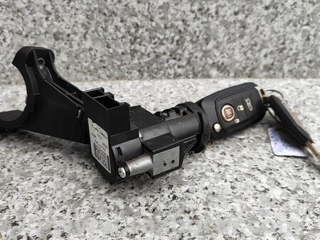 ФОТО Замок зажигания ключ для Fiat Tipo Киев