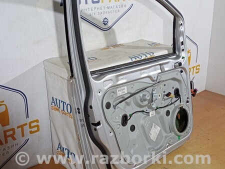 ФОТО Двері передні ліві колір для Volkswagen Touran (01.2003-10.2015) Киев