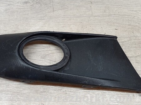 ФОТО Накладка заглушка решітка туманки ПТФ протитуманної фари для Volkswagen Touran (01.2003-10.2015) Киев