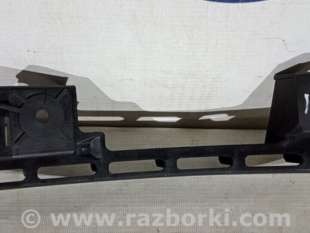 ФОТО Напрямна переднього бампера ліва для Volkswagen Touran (01.2003-10.2015) Киев