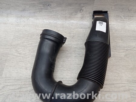 ФОТО Патрубок повітряного фільтру для Volkswagen Touran (01.2003-10.2015) Киев