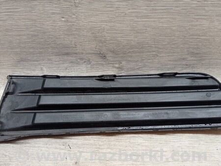 ФОТО Решітка накладка переднього бампера права для Volkswagen Touran (01.2003-10.2015) Киев