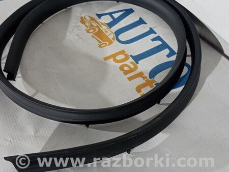 ФОТО Ущільнювач резинка дверей для Ford Tourneo Connect Киев