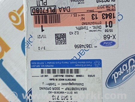 ФОТО Ущільнювач резинка дверей для Ford Tourneo Connect Киев