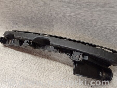 ФОТО Кронштейн кріплення направляюча заднього бампера правий розсувний для Audi (Ауди) TT 8S (10.2014-03.2019) Киев