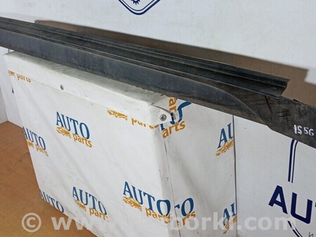 ФОТО Накладка порога правого для Hyundai Tucson Киев