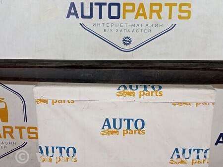 ФОТО Порог пластиковый левый для Hyundai Tucson Киев