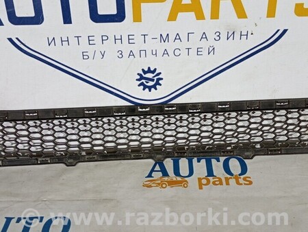 ФОТО Решітка бампера переднього для Hyundai Tucson Киев