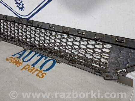 ФОТО Решітка бампера переднього для Hyundai Tucson Киев