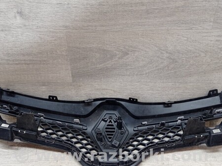 ФОТО Решетка радиатора бампера переднего для Renault Twingo Киев