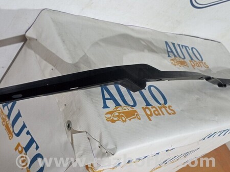 ФОТО Губа бампера переднього для Volvo V40 Київ